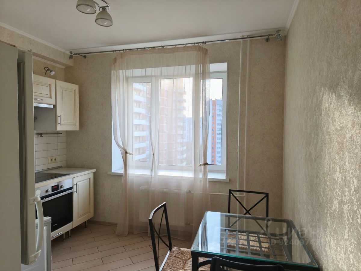 1-комнатная квартира, 45 м² — фотография 3