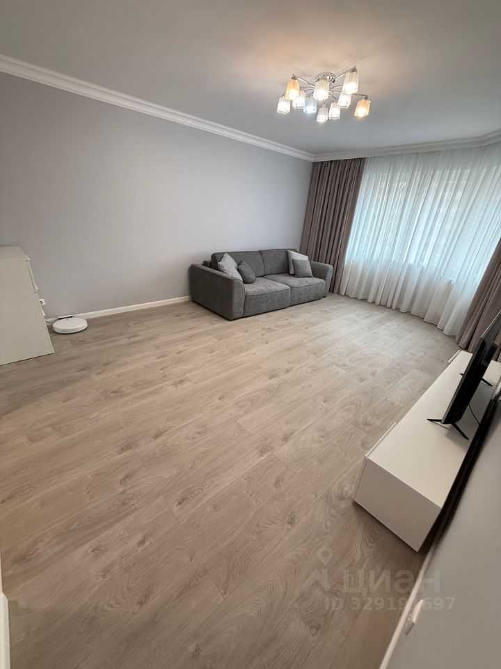 2-комнатная квартира, 59 м² — фотография 2