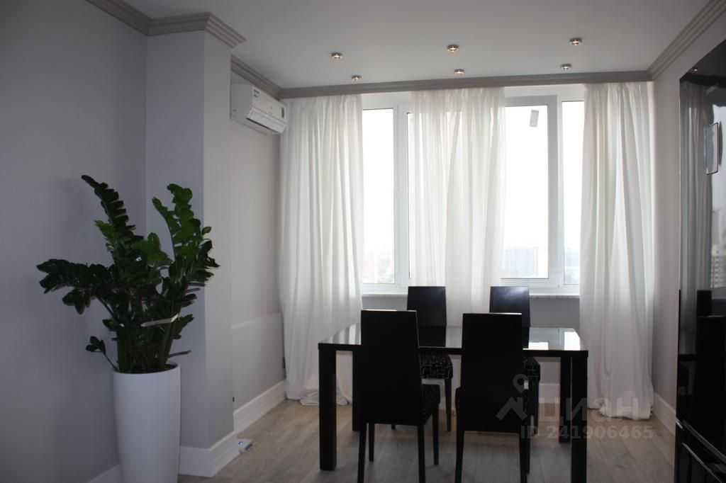 2-комнатная квартира, 81 м² — фотография 3