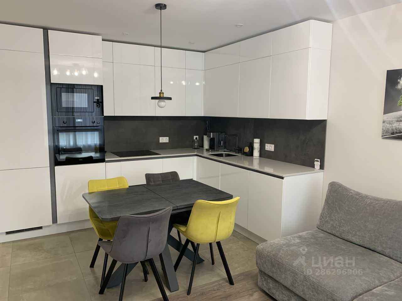 3-комнатная квартира, 91,5 м² — фотография 2