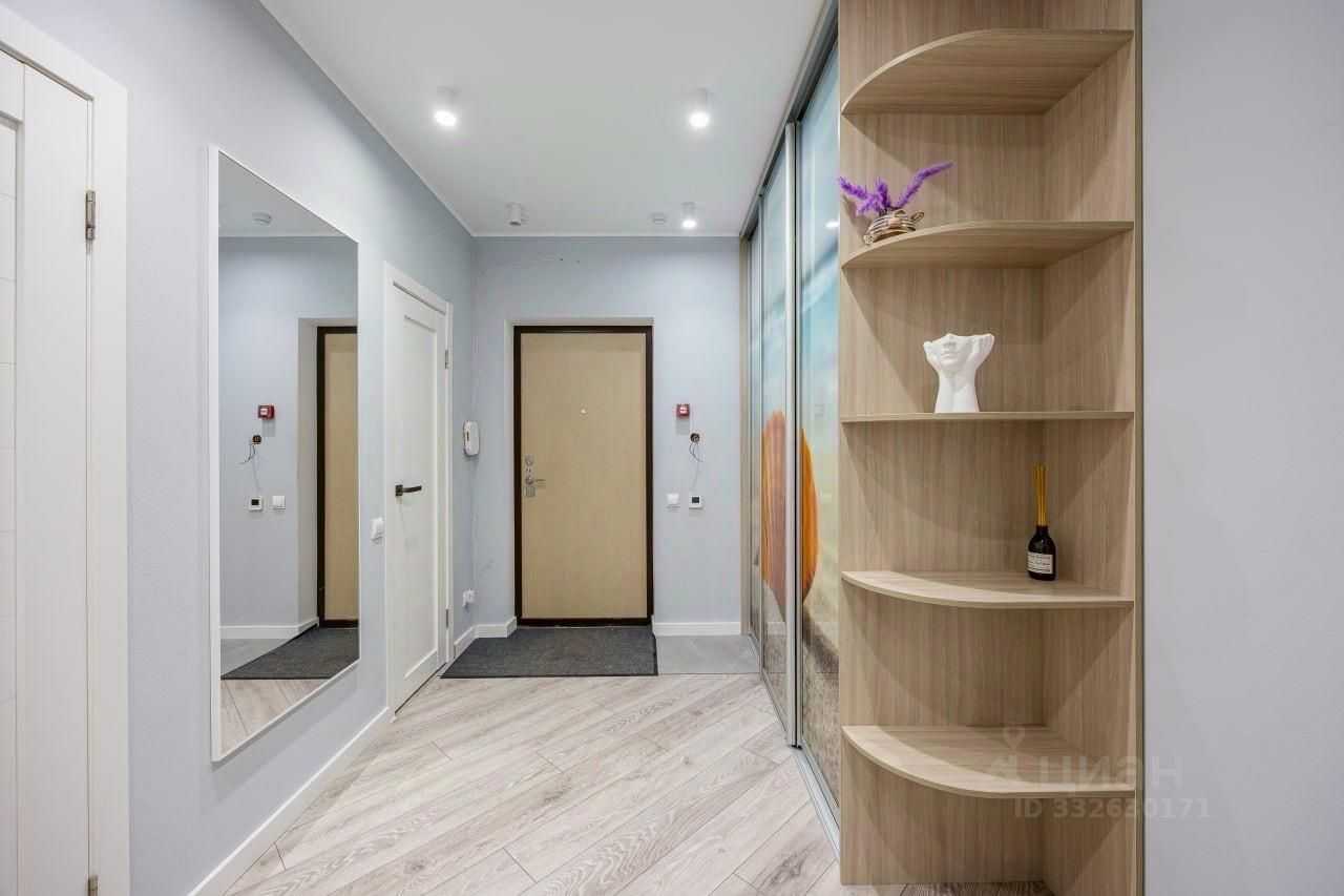 2-комнатная квартира, 56 м² — фотография 2