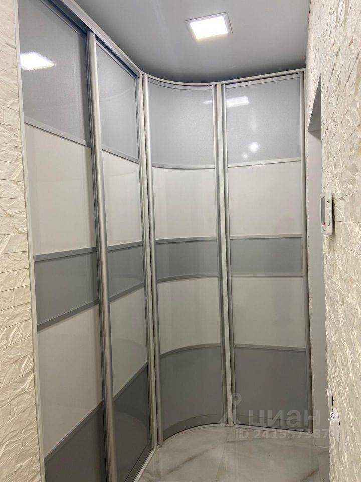 2-комнатная квартира, 64 м² — фотография 2