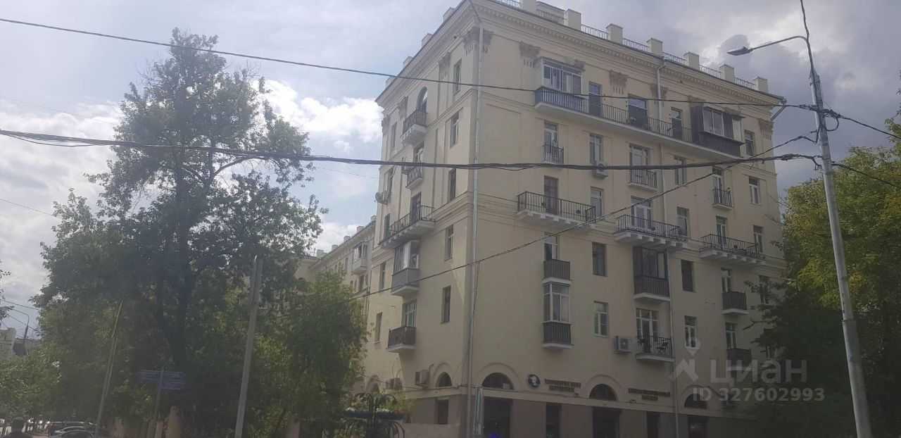 2-комнатная квартира, 57 м² — фотография 2