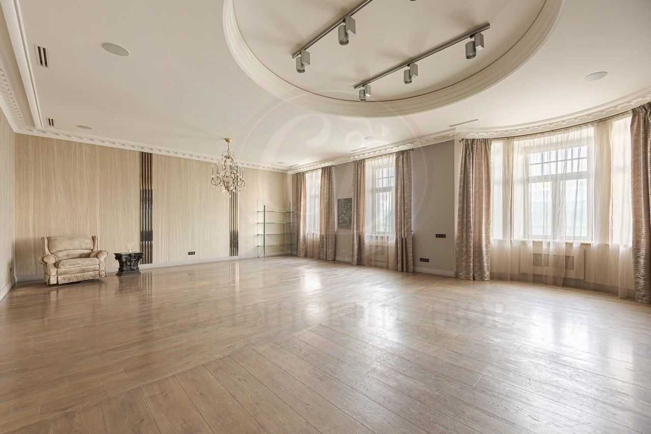 5-комнатная квартира, 250 м² — фотография 3