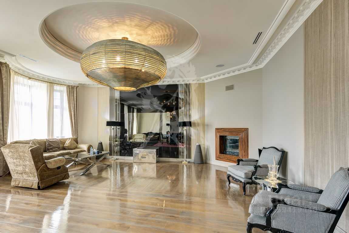 4-комнатная квартира, 250 м² — фотография 2