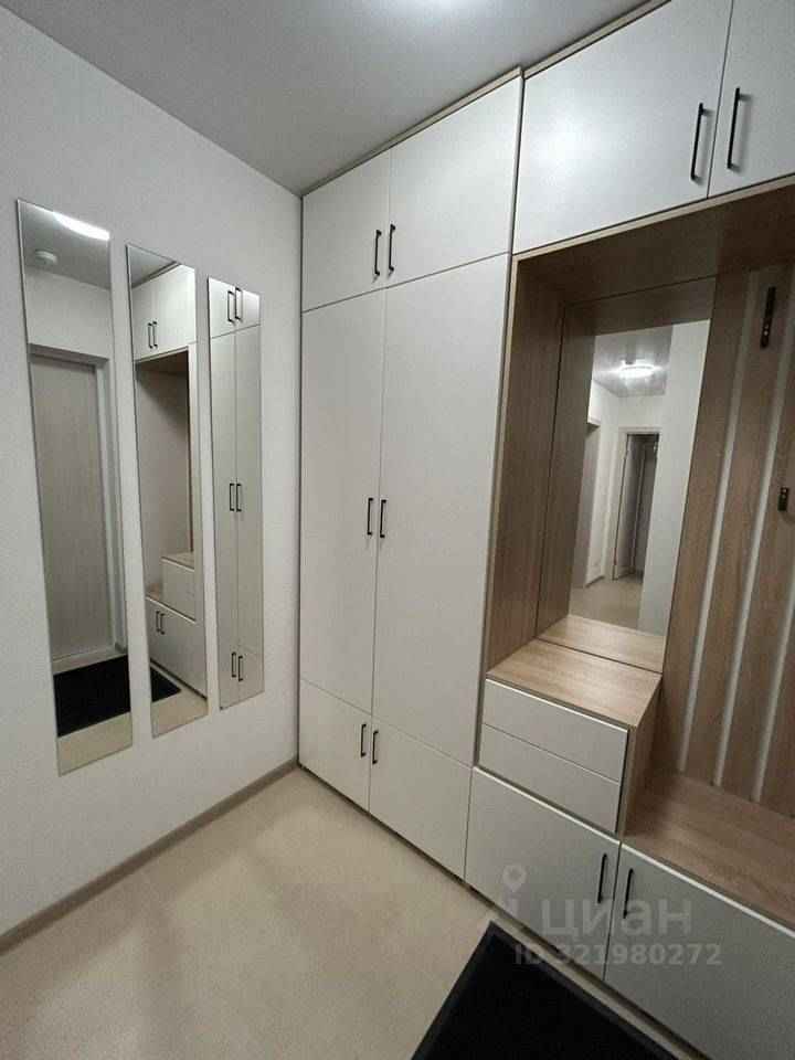 2-комнатная квартира, 60 м² — фотография 3
