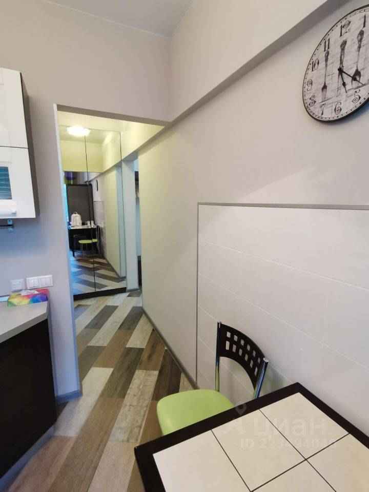 2-комнатная квартира, 55 м² — фотография 3