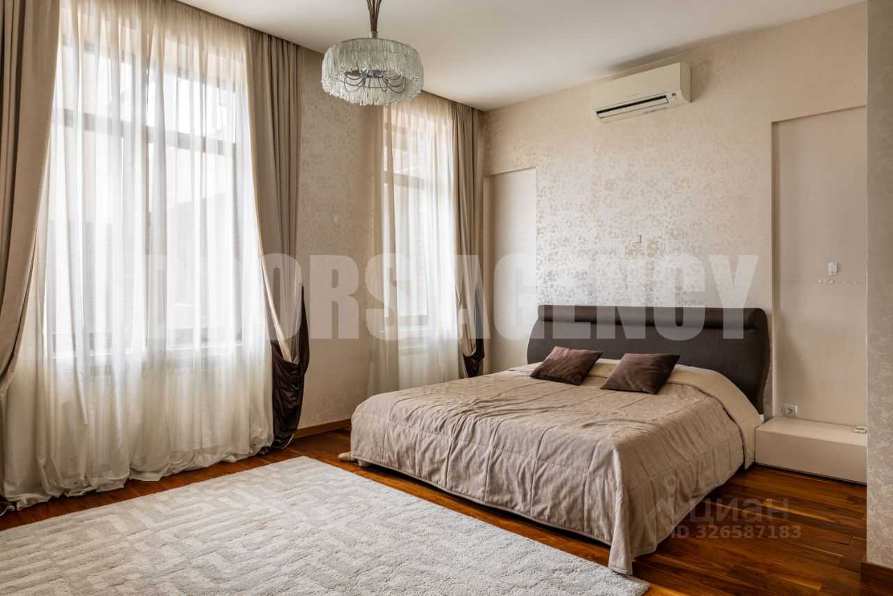 2-комнатная квартира, 90 м²