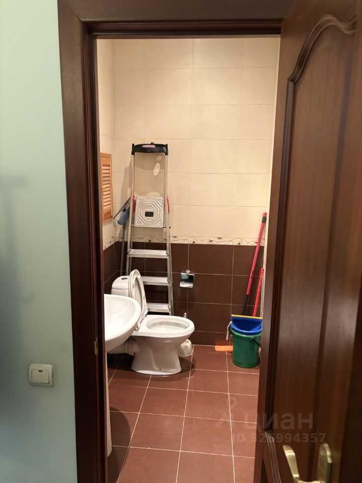 2-комнатная квартира, 87 м² — фотография 3