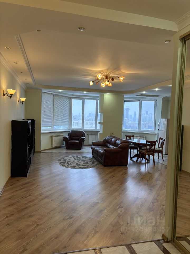 2-комнатная квартира, 87 м²