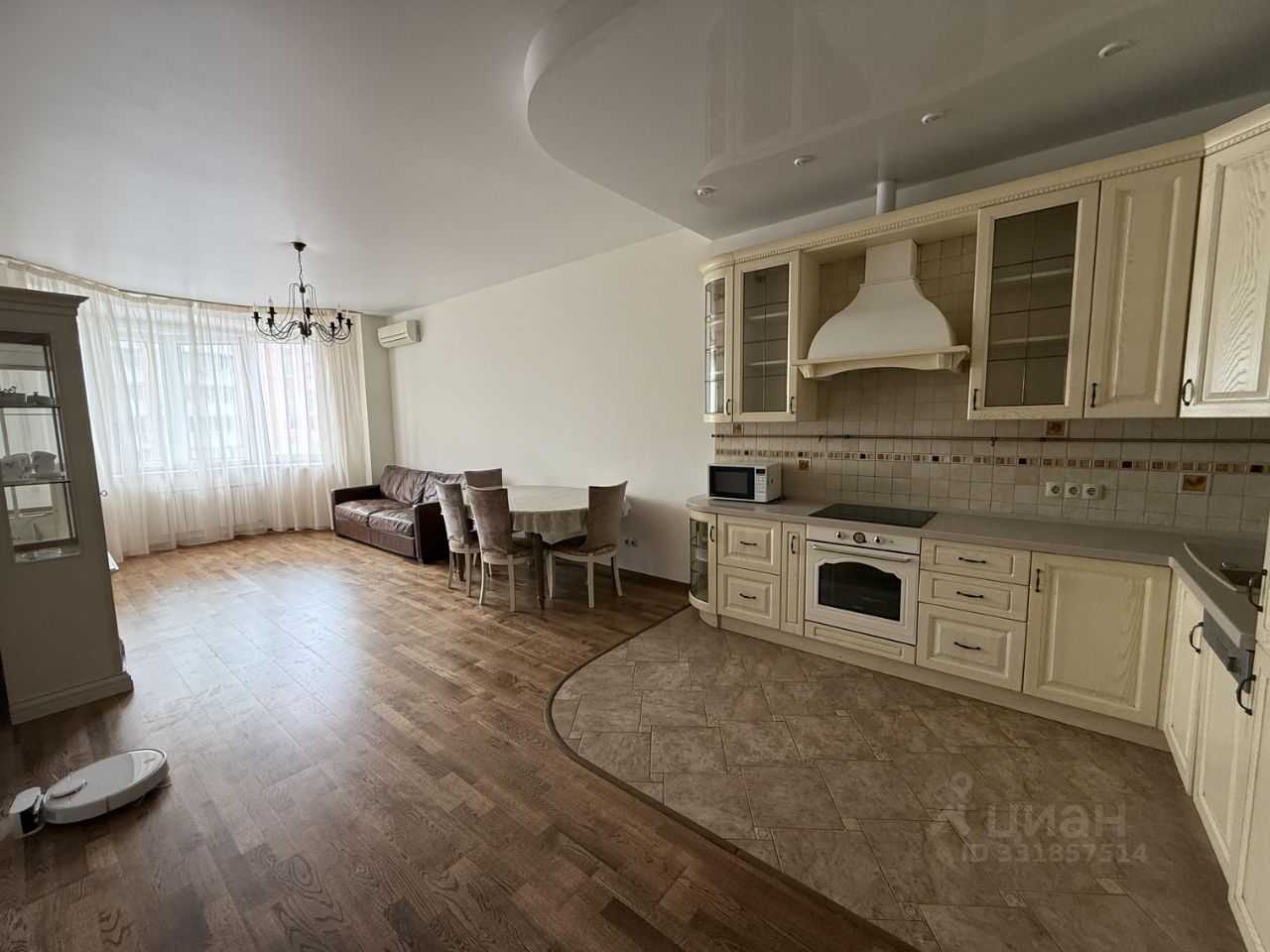 3-комнатная квартира, 90 м² — фотография 3