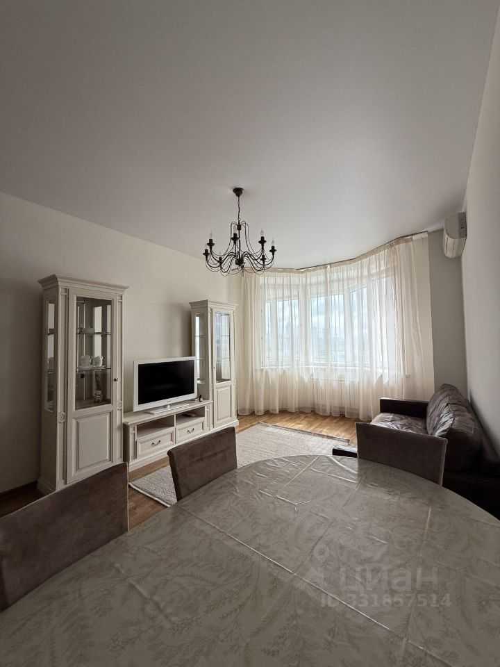 3-комнатная квартира, 90 м² — фотография 2