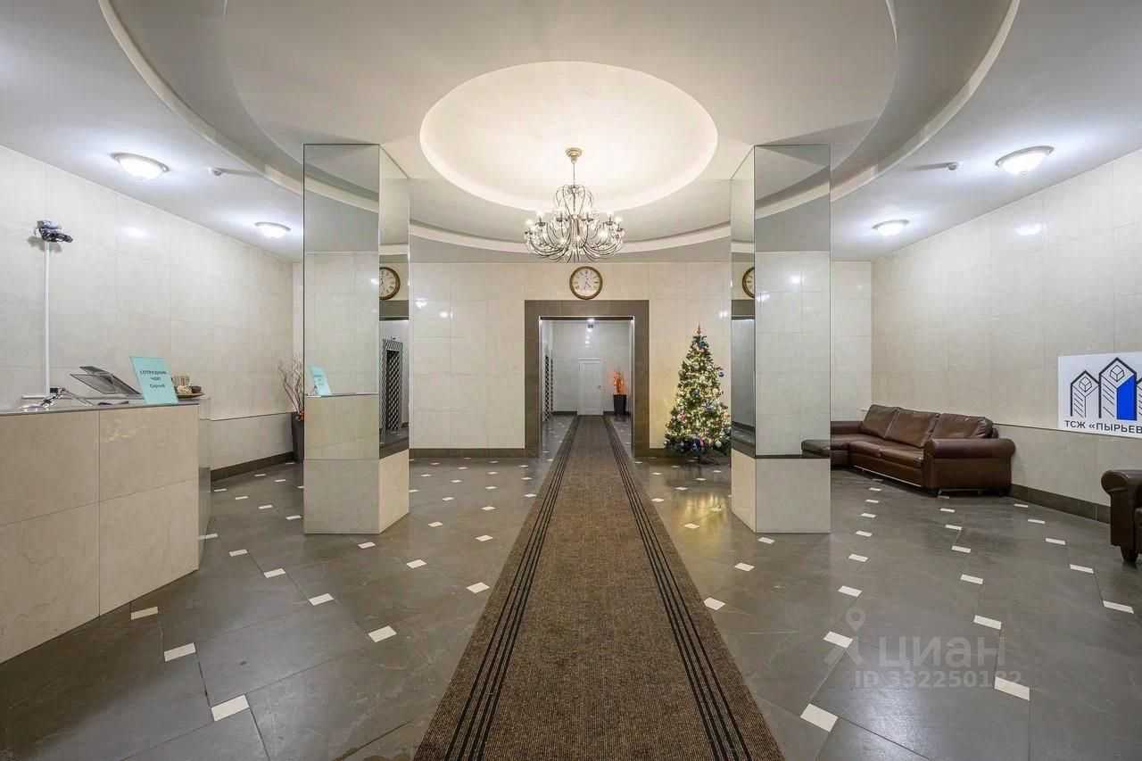 4-комнатная квартира, 150 м² — фотография 2