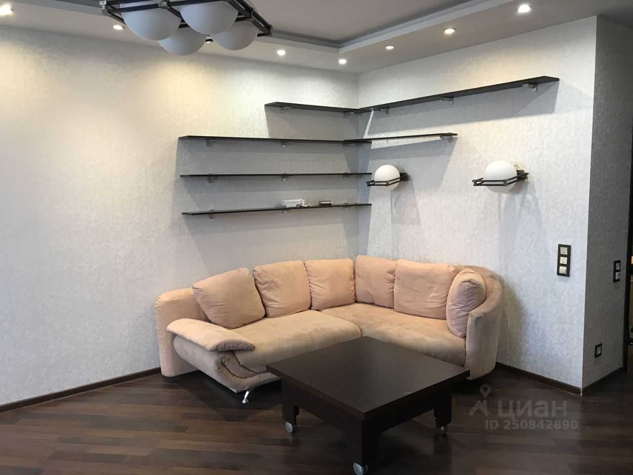 1-комнатная квартира, 53 м² — фотография 3