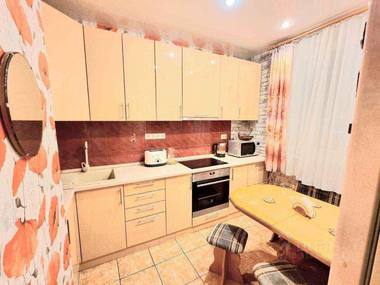 2-комнатная квартира, 56 м² — фотография 2