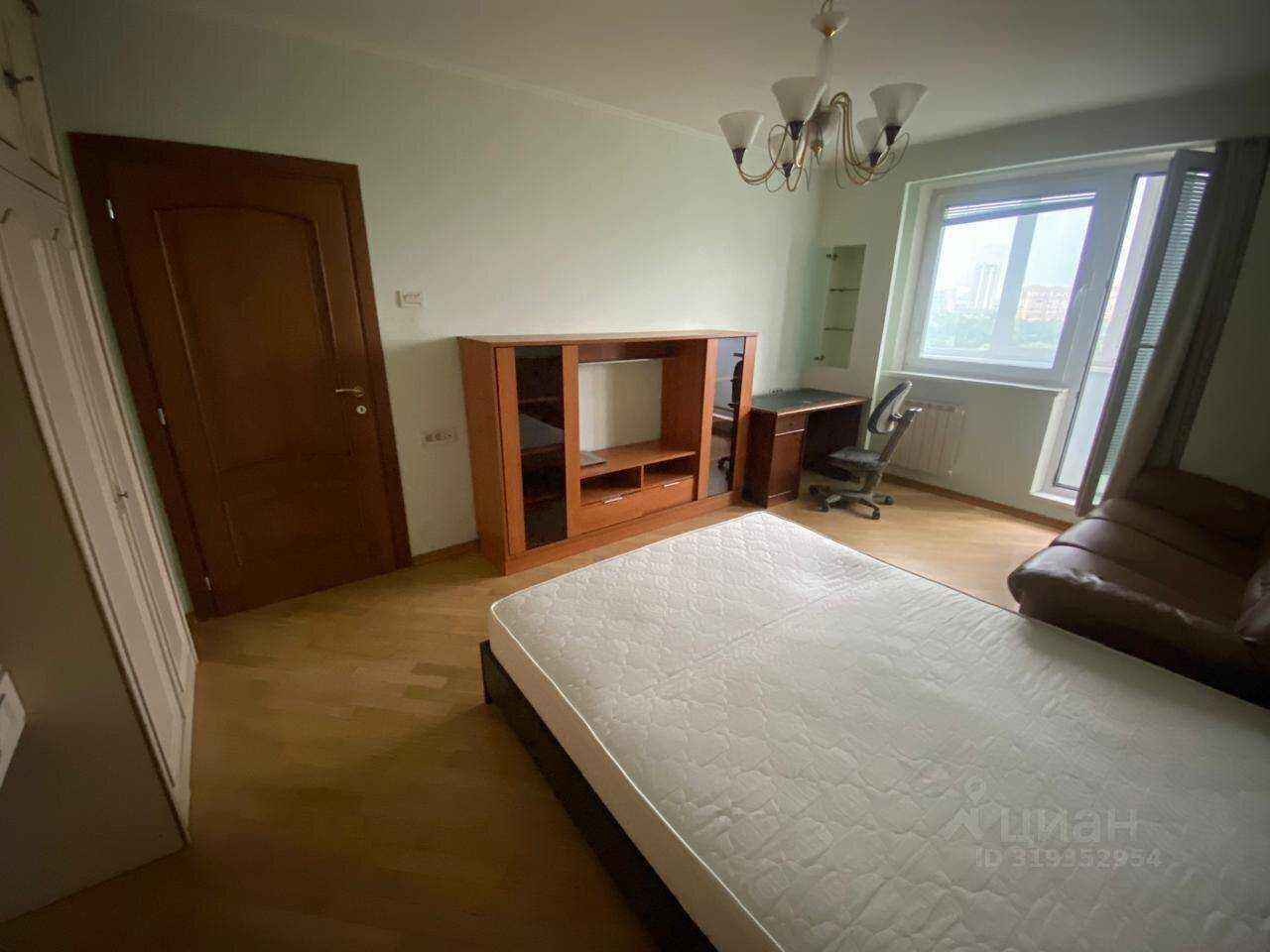 2-комнатная квартира, 52 м² — фотография 2