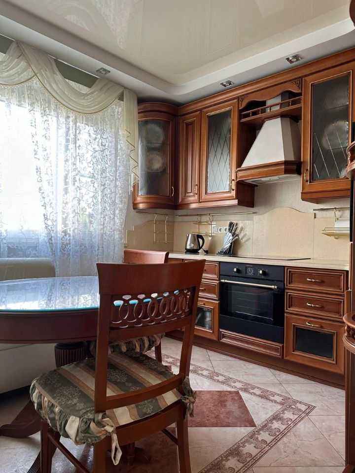 3-комнатная квартира, 75 м² — фотография 2