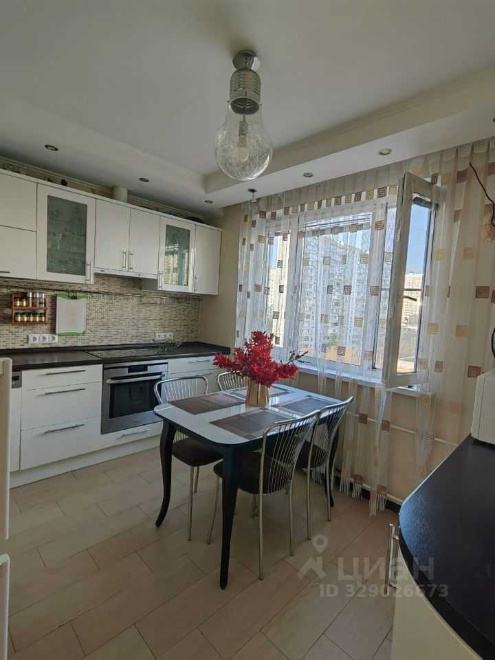 3-комнатная квартира, 73 м² — фотография 2