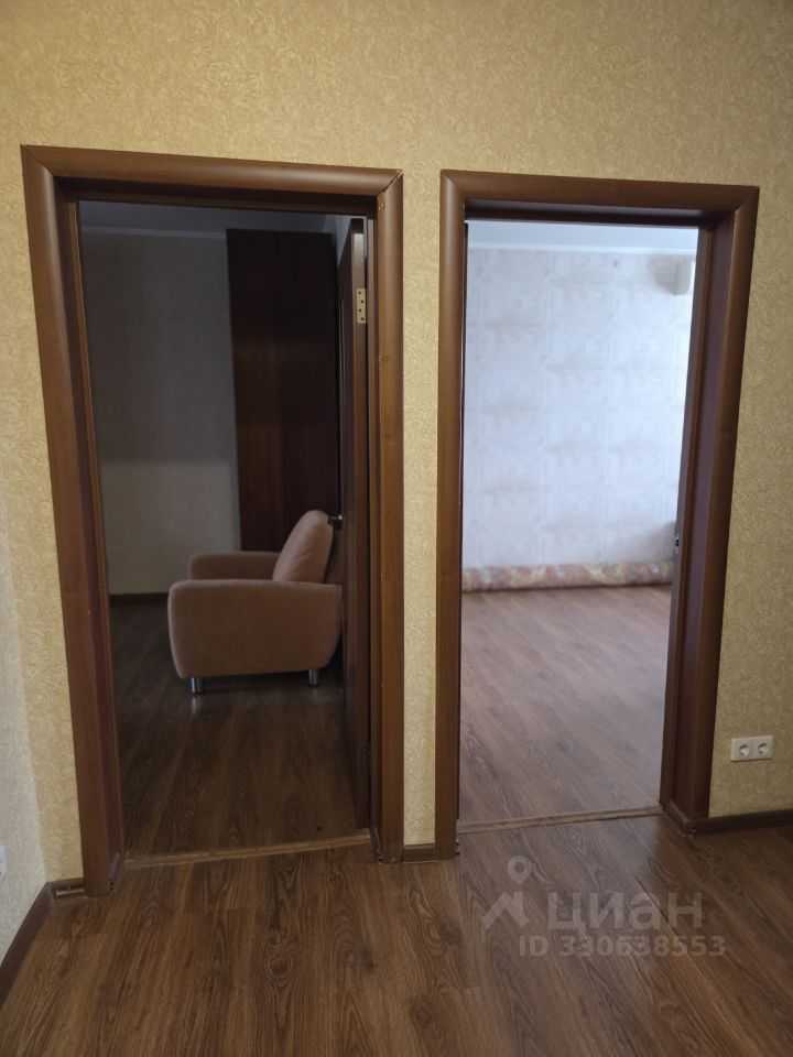 2-комнатная квартира, 56 м² — фотография 3
