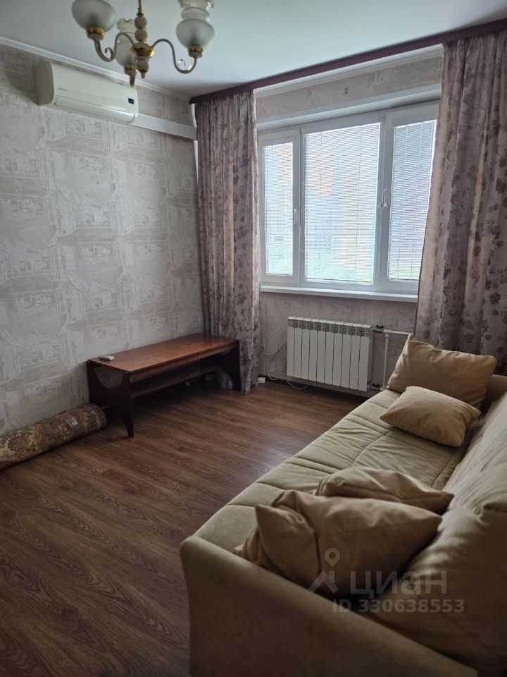 2-комнатная квартира, 56 м² — фотография 2
