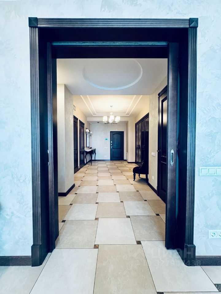 2-комнатная квартира, 132 м² — фотография 3