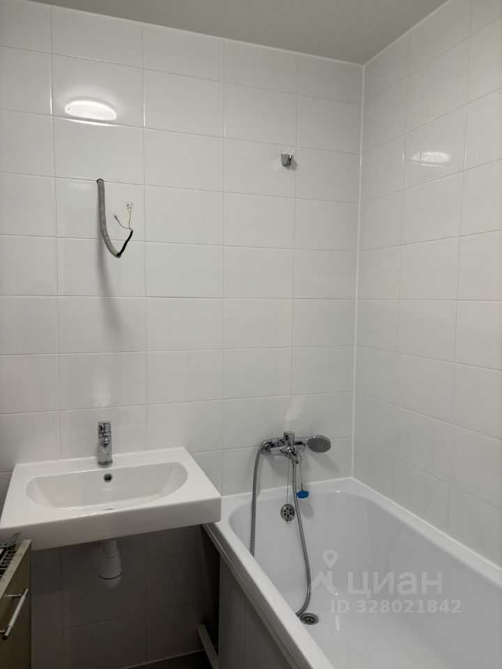 1-комнатная квартира, 38 м² — фотография 2