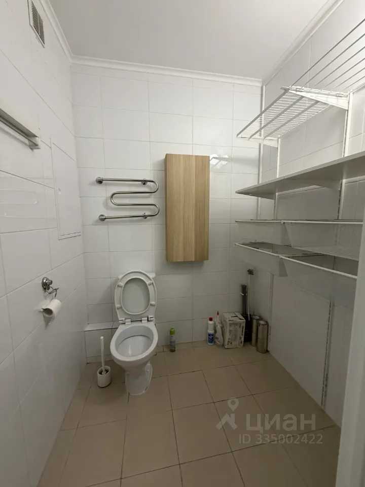 2-комнатная квартира, 69,5 м² — фотография 3