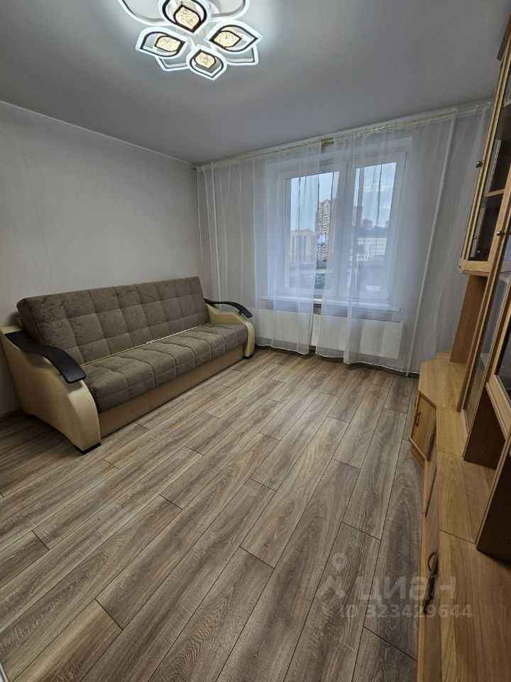 2-комнатная квартира, 37,7 м² — фотография 3