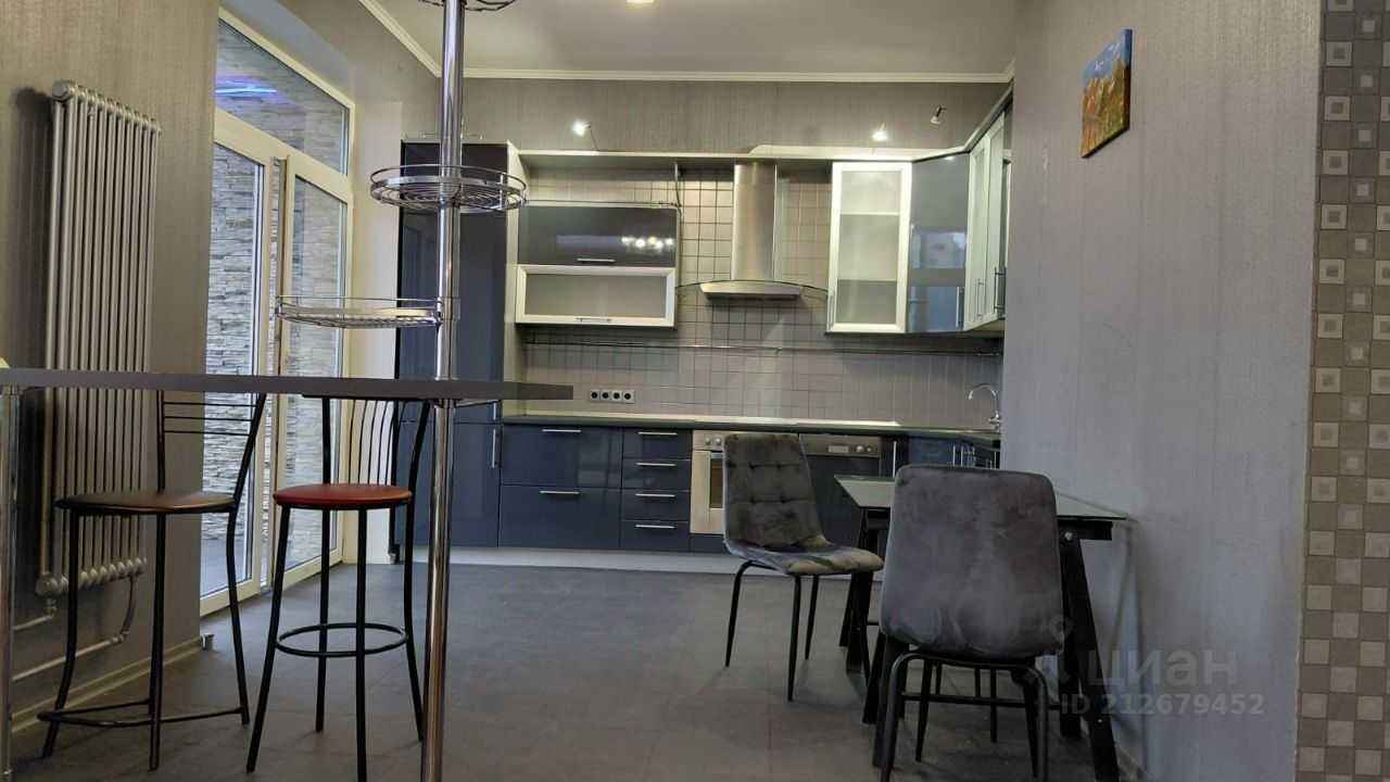 3-комнатная квартира, 120 м²