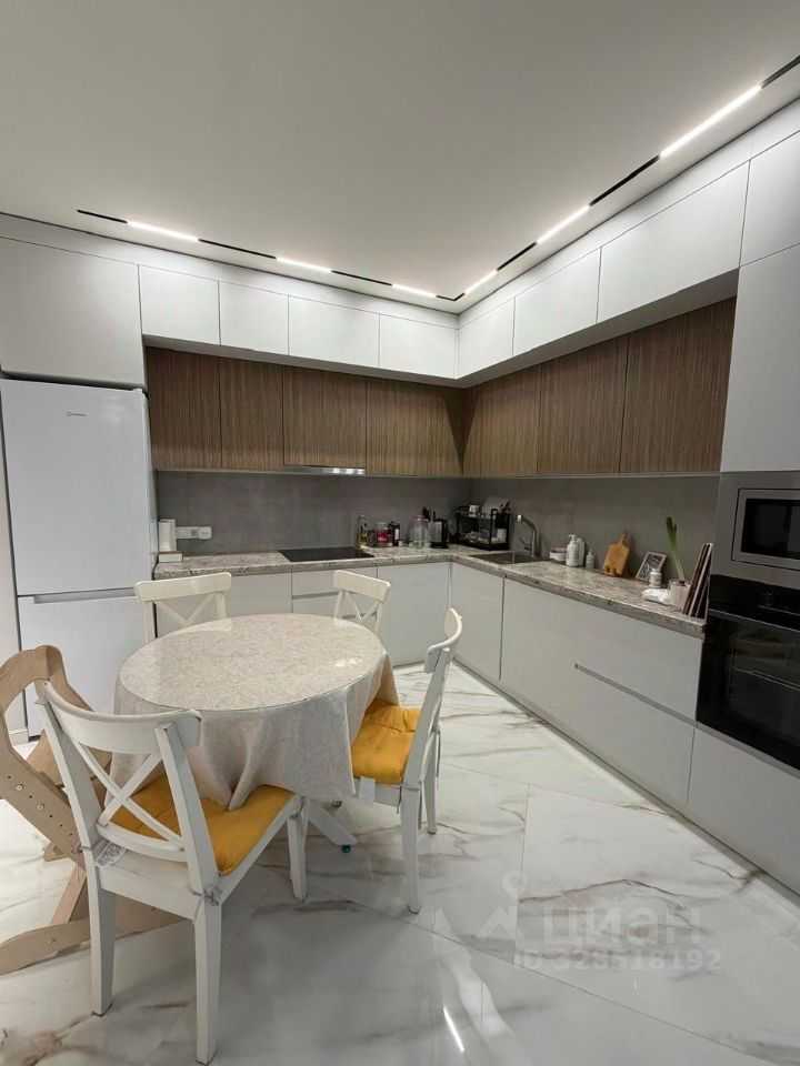 3-комнатная квартира, 67 м² — фотография 2