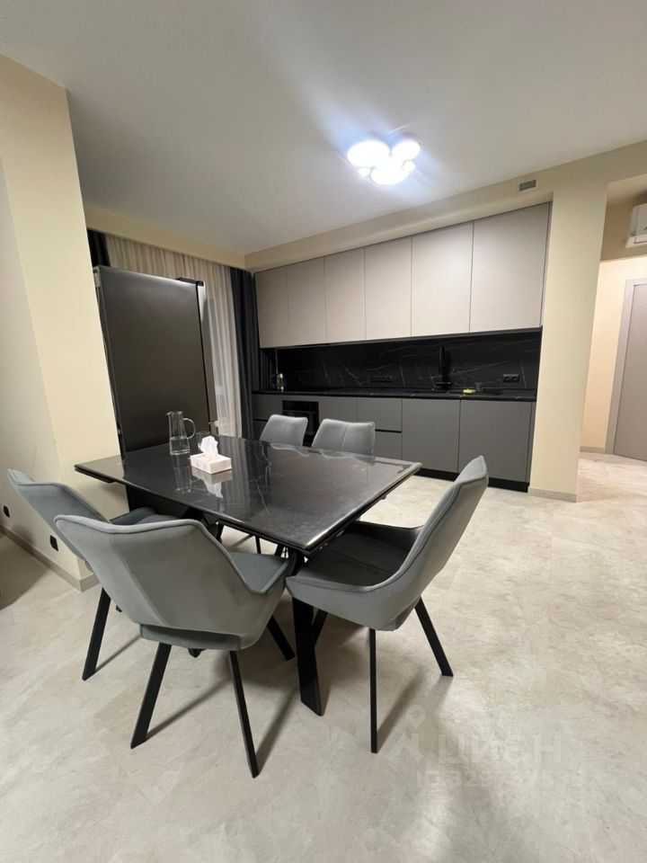 4-комнатная квартира, 120 м² — фотография 2
