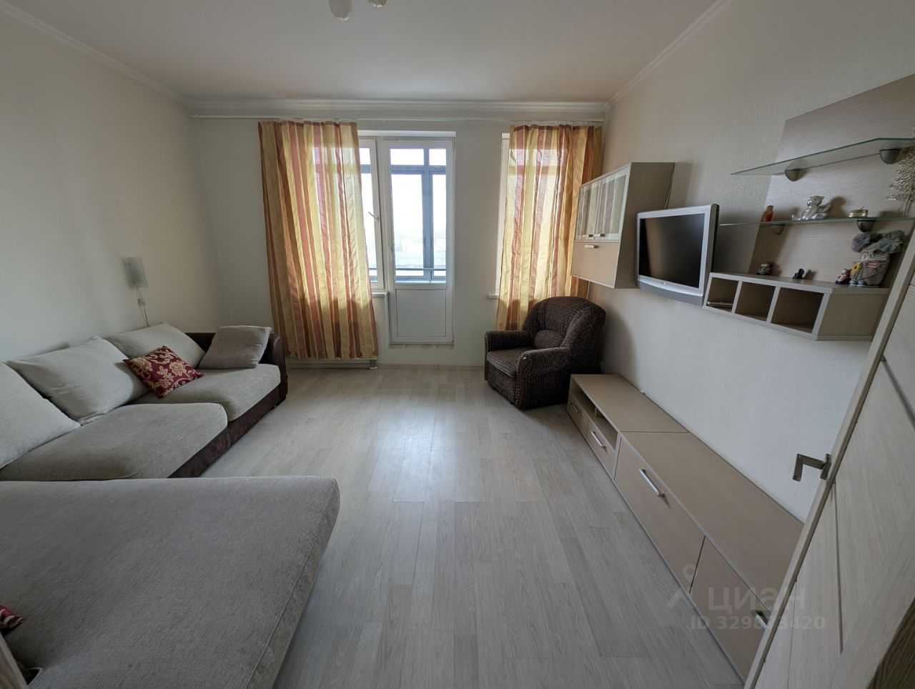1-комнатная квартира, 50 м² — фотография 3