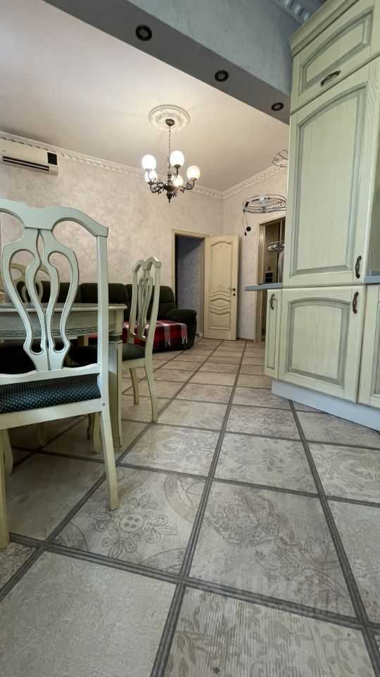 2-комнатная квартира, 65 м² — фотография 2