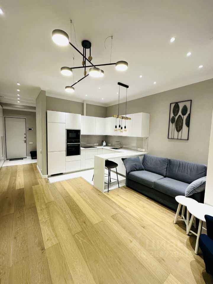 2-комнатная квартира, 54 м² — фотография 2