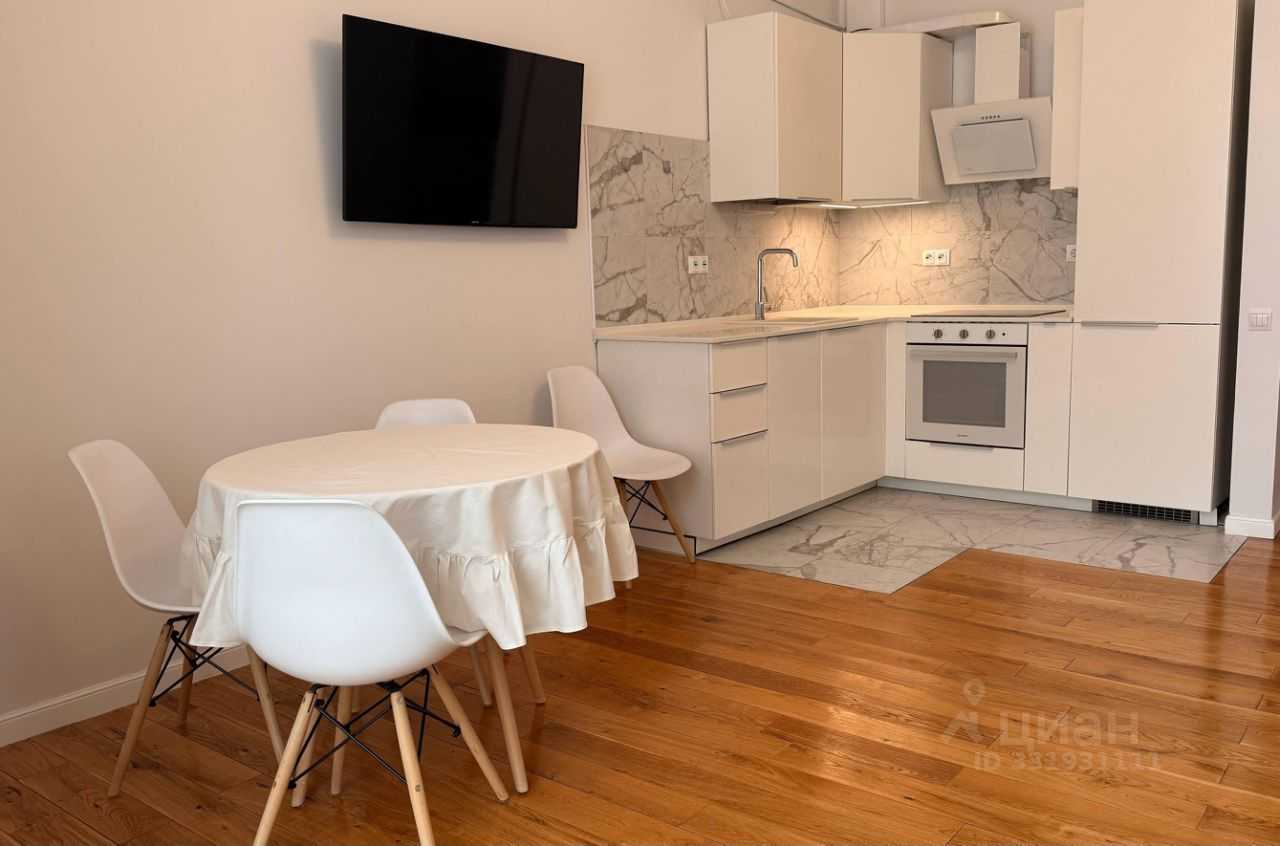 2-комнатная квартира, 57 м² — фотография 3