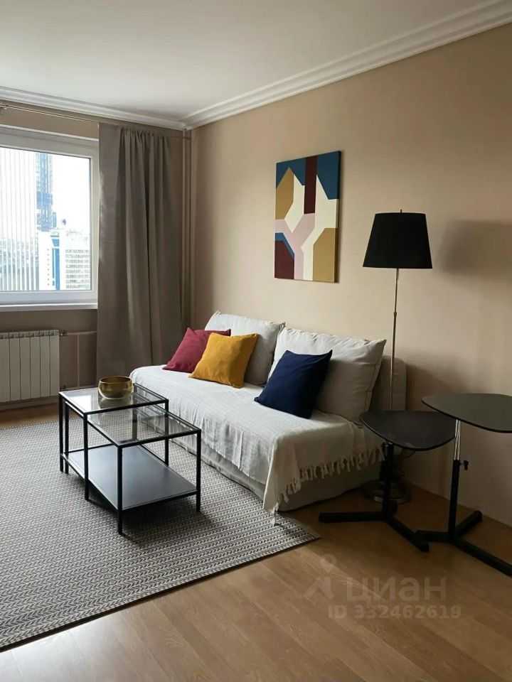 3-комнатная квартира, 76 м² — фотография 2