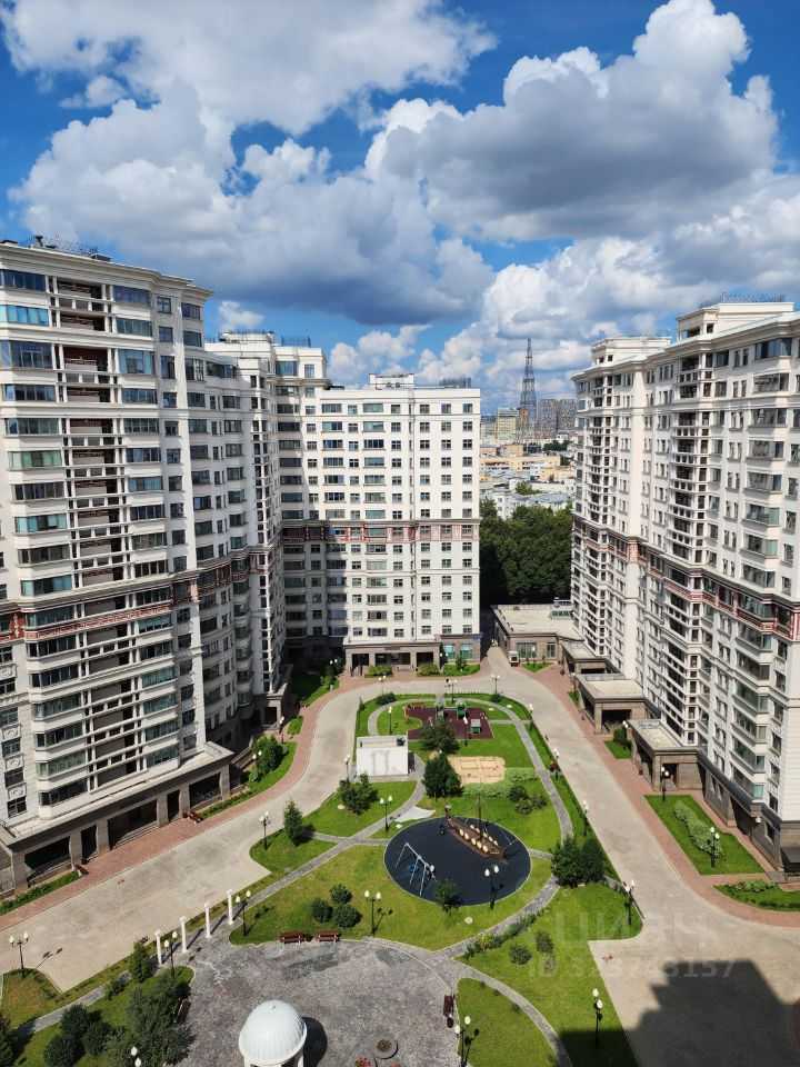 3-комнатная квартира, 130 м² — фотография 2
