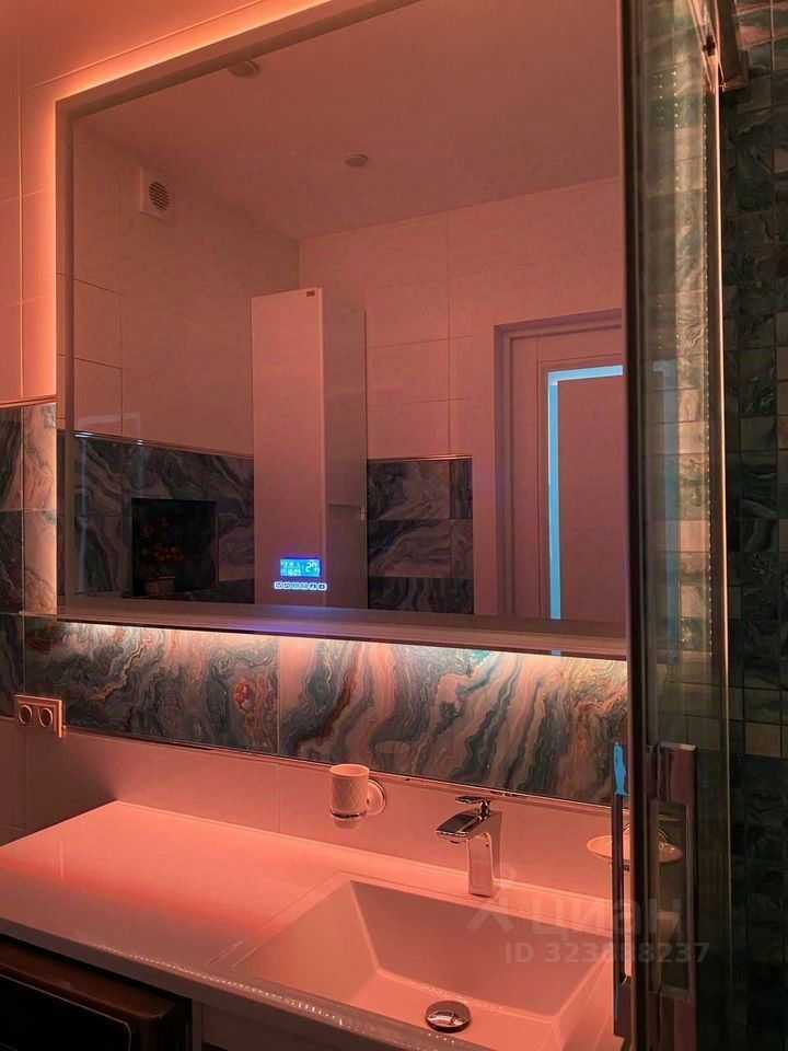 2-комнатная квартира, 65 м² — фотография 3