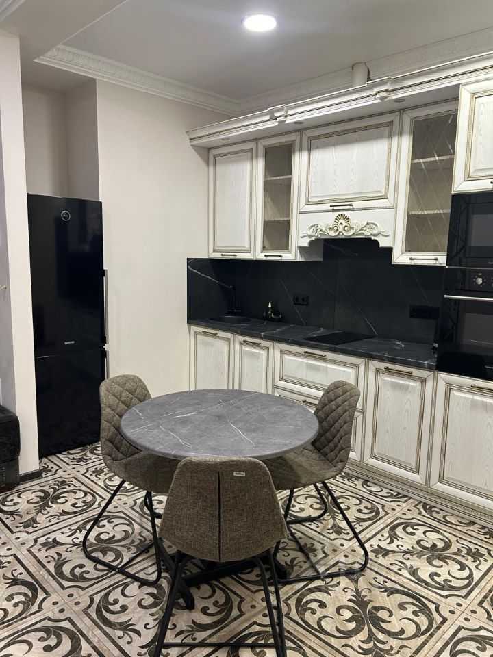2-комнатная квартира, 60 м² — фотография 2