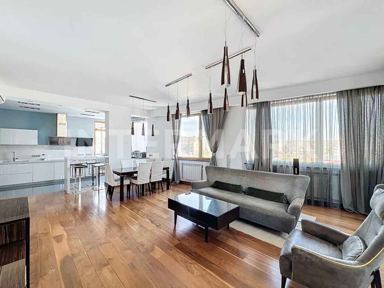 4-комнатная квартира, 157 м²