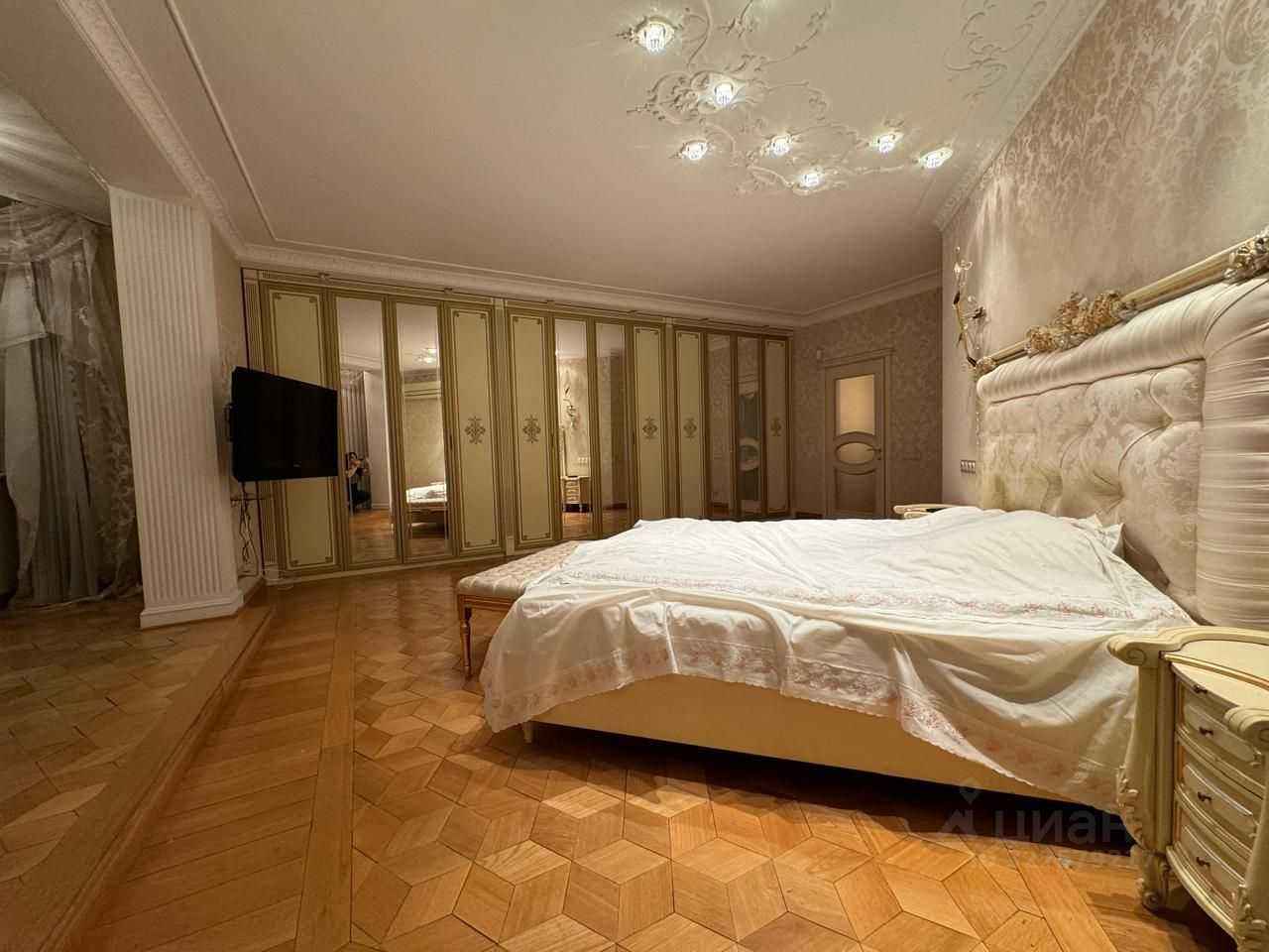 4-комнатная квартира, 204,2 м² — фотография 3