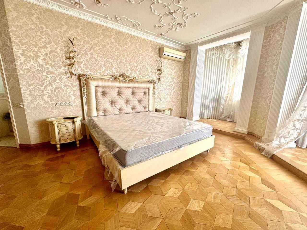 4-комнатная квартира, 204,2 м² — фотография 2