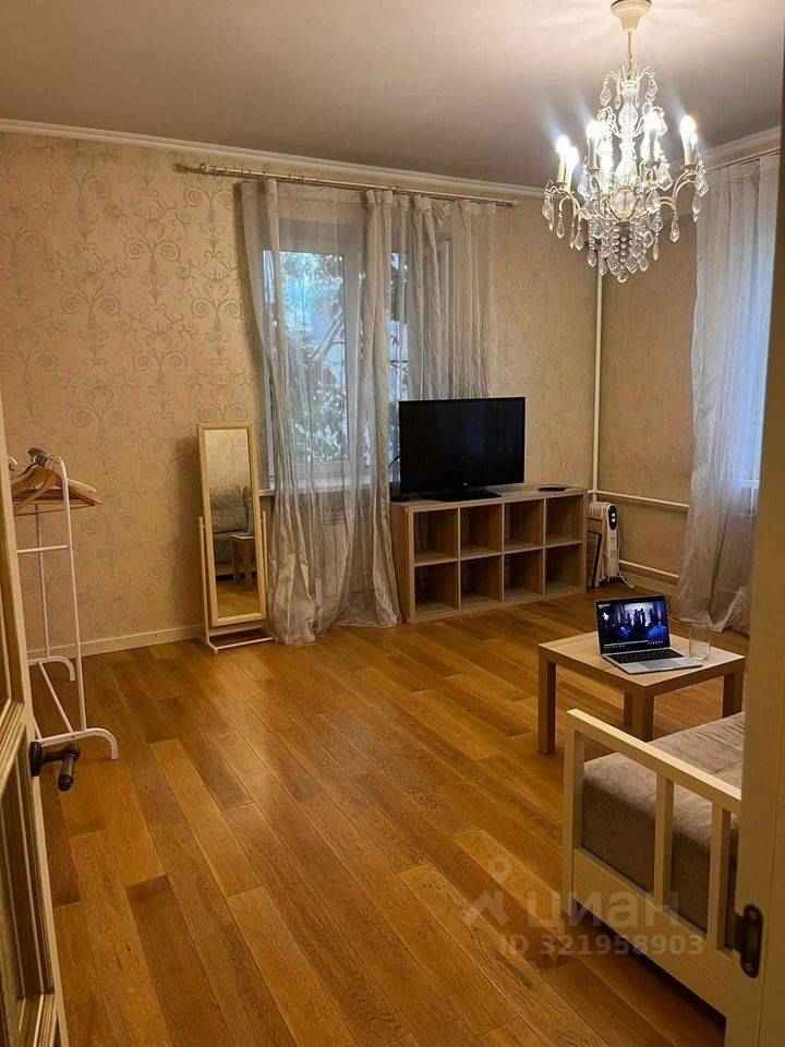 1-комнатная квартира, 35 м² — фотография 2