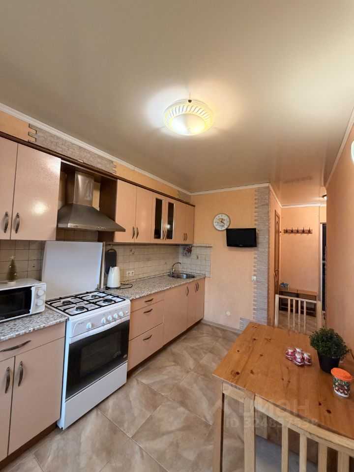 1-комнатная квартира, 37 м² — фотография 2