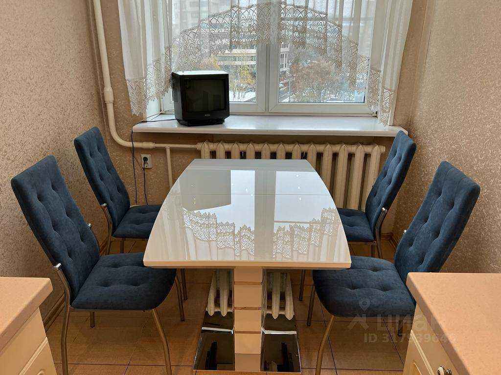 2-комнатная квартира, 61 м² — фотография 2