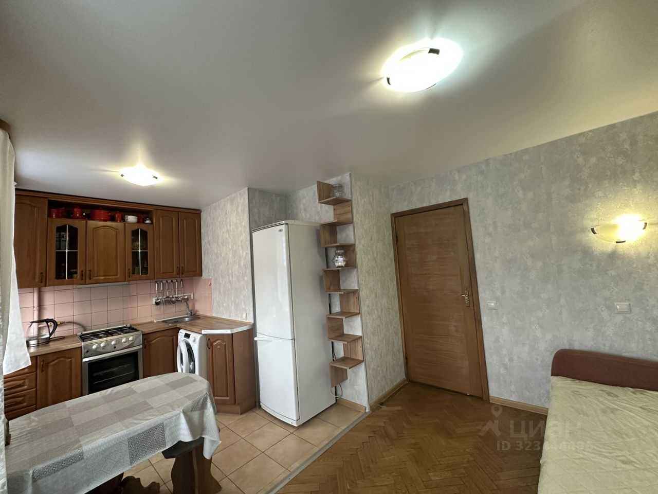 3-комнатная квартира, 55 м² — фотография 3