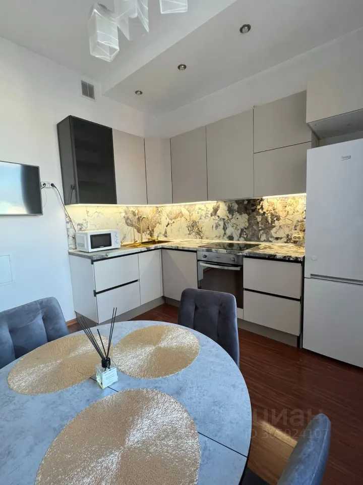 3-комнатная квартира, 90 м²