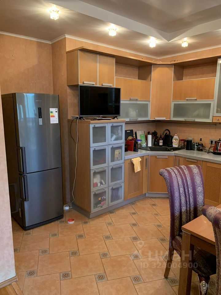 4-комнатная квартира, 143 м² — фотография 3