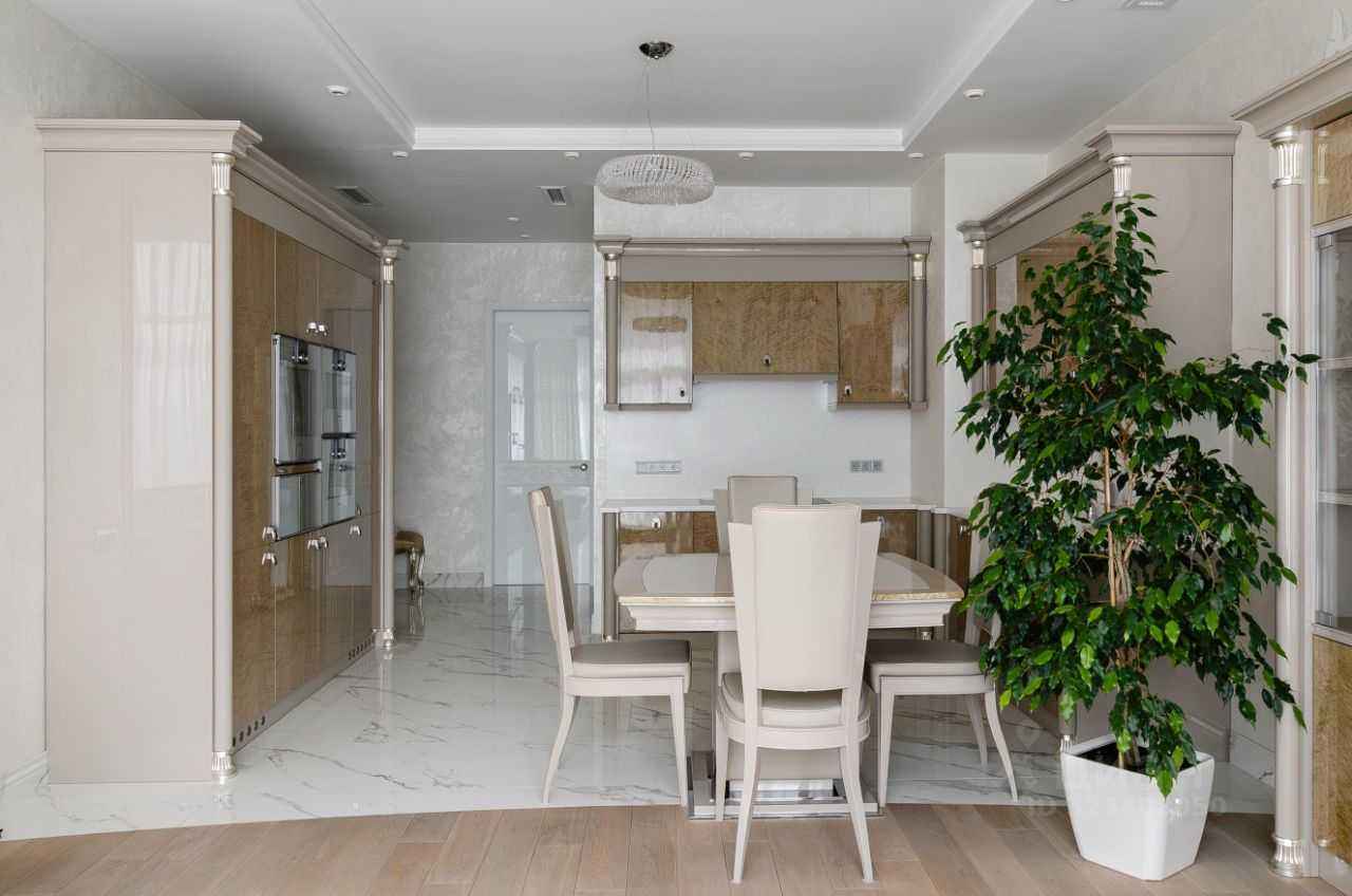 2-комнатная квартира, 110 м² — фотография 3