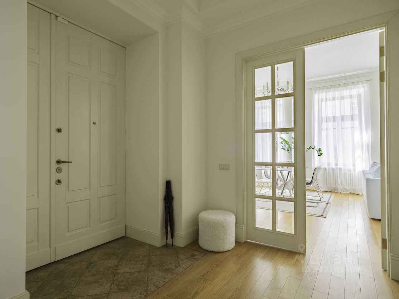 4-комнатная квартира, 145 м² — фотография 2